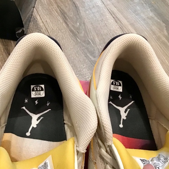 NIB MENS Nike Air‎ Jordan 3 Retro x J. Balvin Mid Medellin Sunset shoe 10.5 - Picture 6 of 12